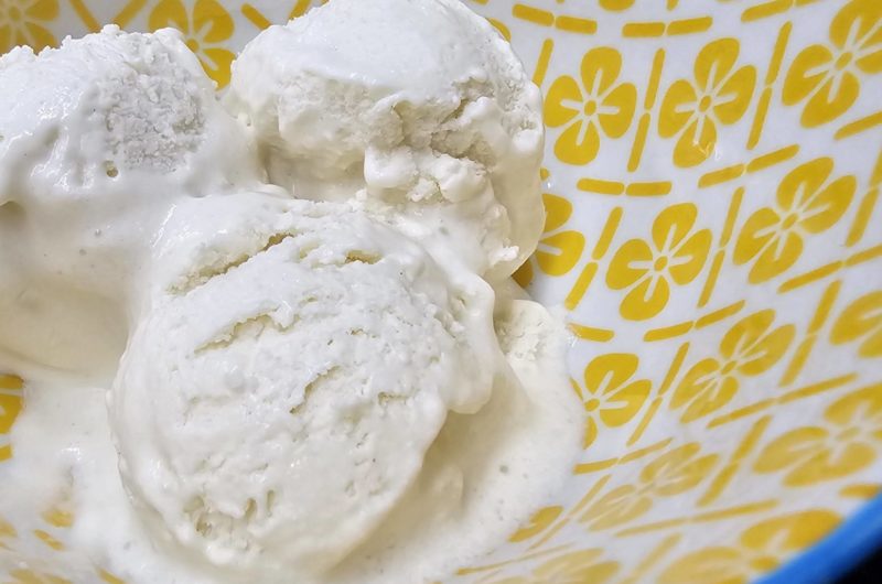 Delightful Sugar-Free Keto-Friendly Vanilla Ice Cream